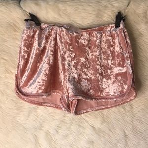 SUEDE PINK SHORTS 💗
